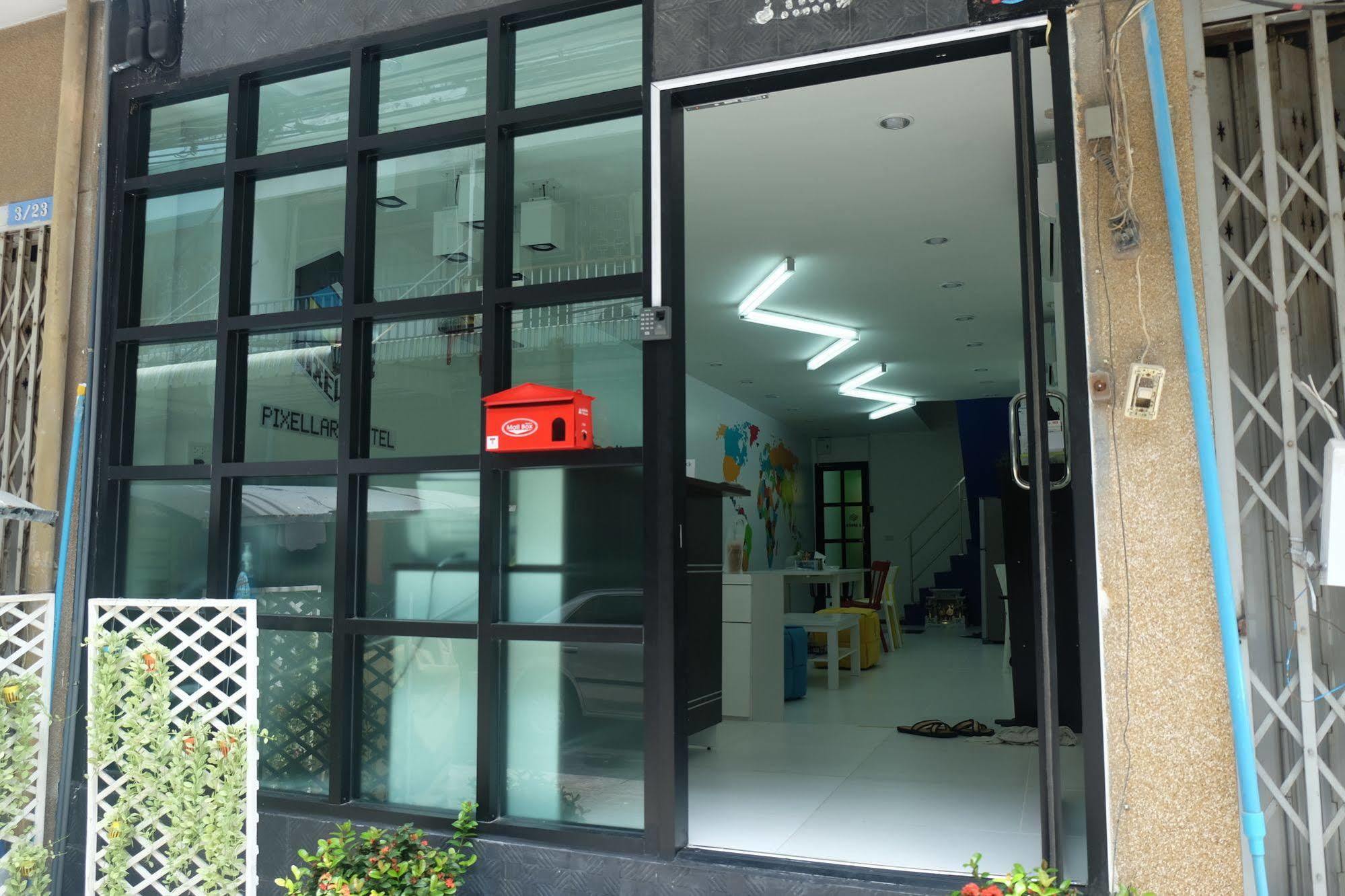 בנגקוק Pixellar Hostel מראה חיצוני תמונה