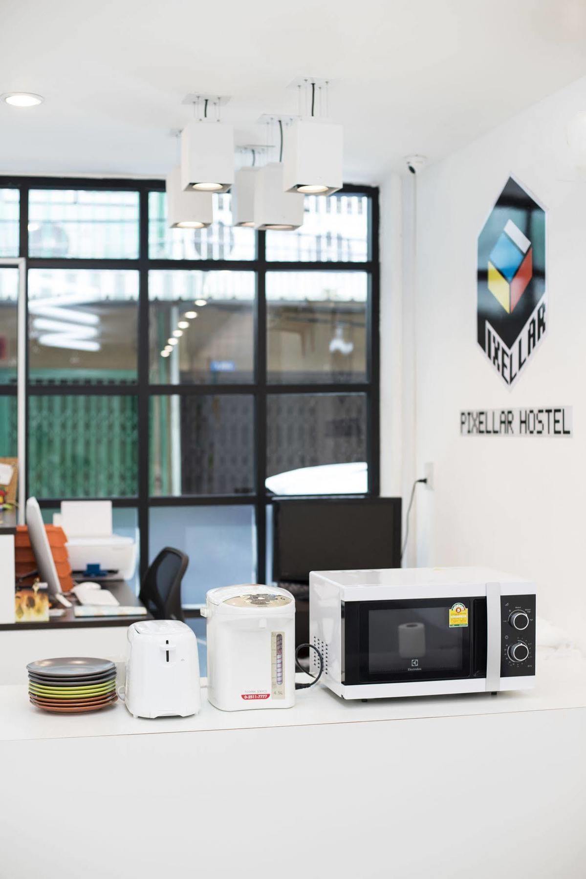בנגקוק Pixellar Hostel מראה חיצוני תמונה
